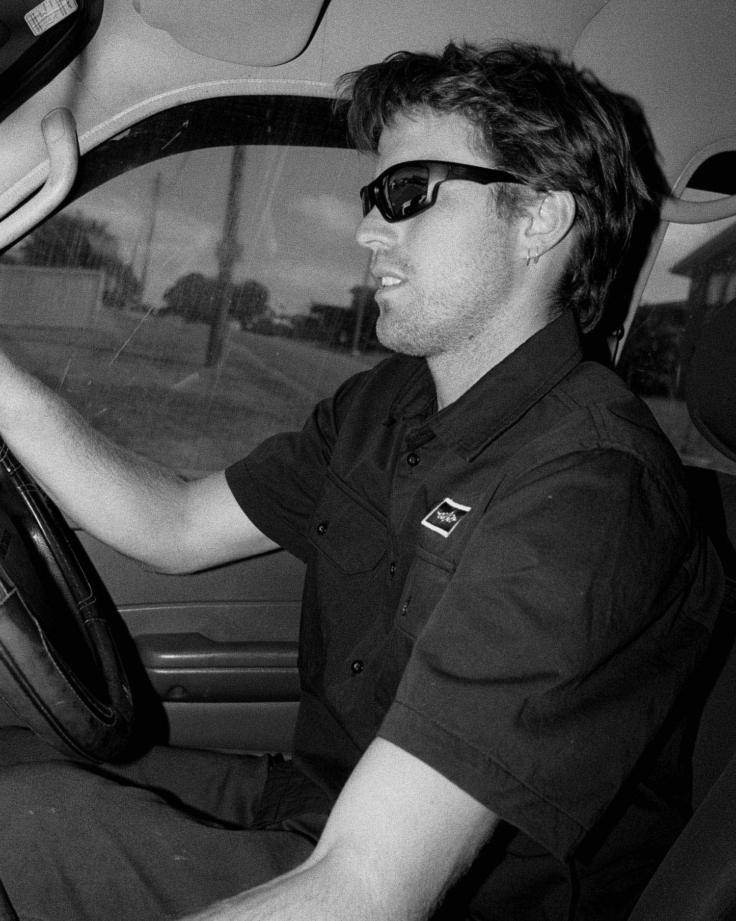 TEENAGE ZERO - MATTE BLACK / SILVER GREY POLARIZED