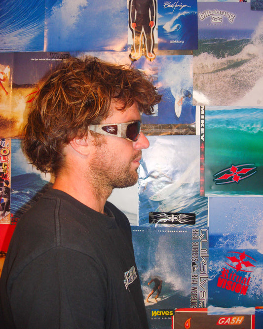 THE VACATIONER - MATTE BLACK / BLACK POLARISED