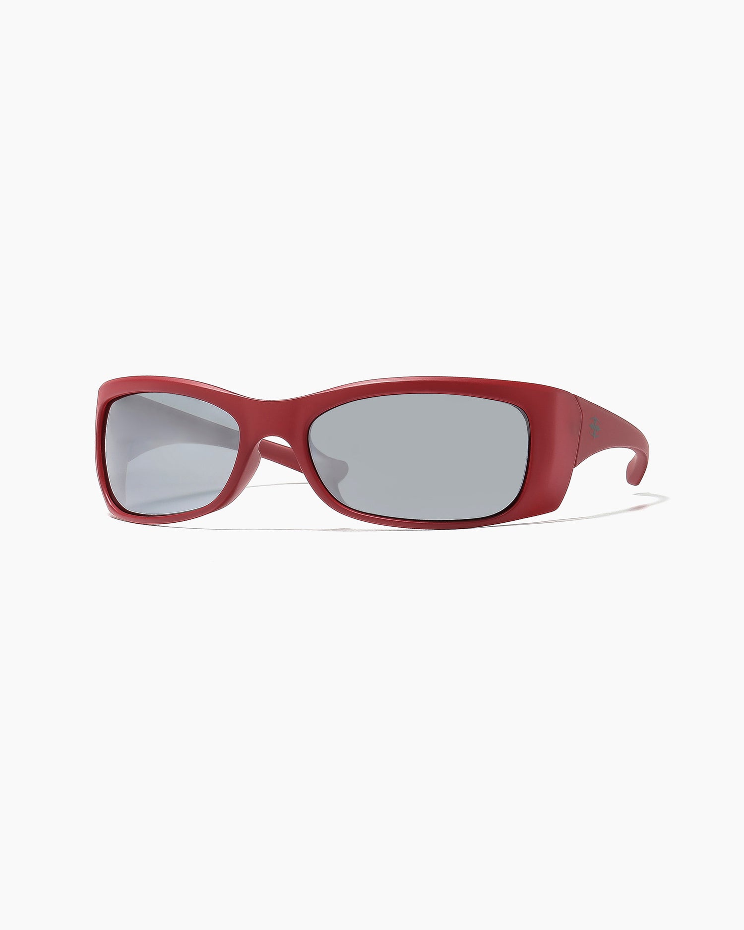 SABOTAGE sunglasses in matte red with gray mirror polarized lenses seen from the front